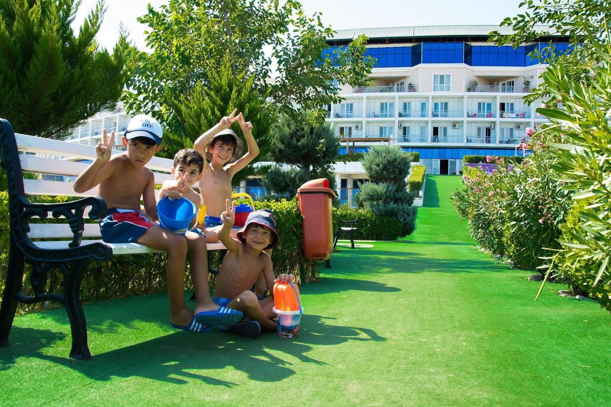 Af Hotel Aqua Park Family Resort Complex Novxani Exteriör bild
